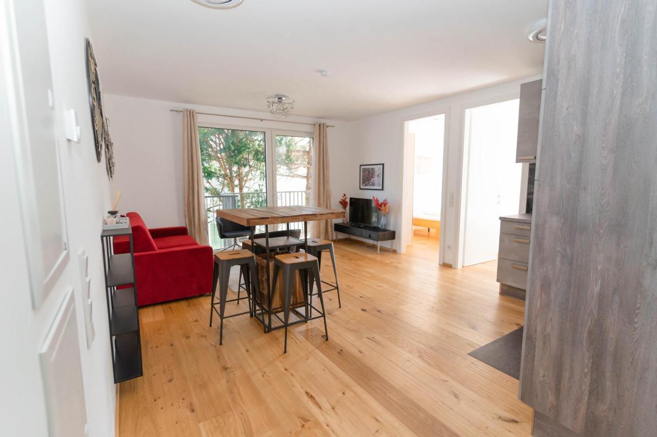 Luxurious Apartment With Big Balcony Near City Center ウィーン エクステリア 写真