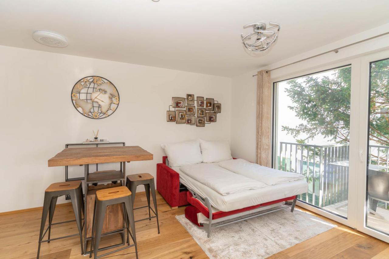 Luxurious Apartment With Big Balcony Near City Center ウィーン エクステリア 写真