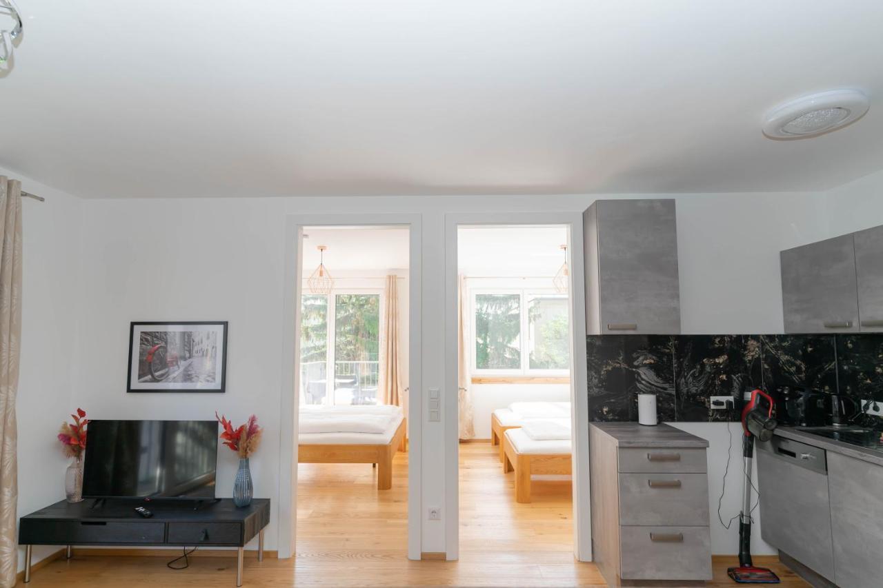 Luxurious Apartment With Big Balcony Near City Center ウィーン エクステリア 写真
