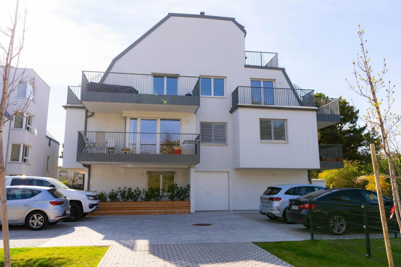 Luxurious Apartment With Big Balcony Near City Center ウィーン エクステリア 写真