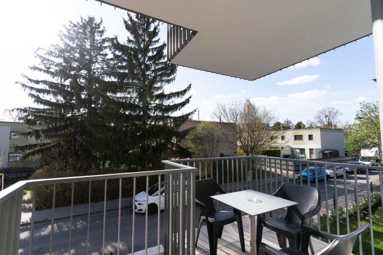 Luxurious Apartment With Big Balcony Near City Center ウィーン エクステリア 写真